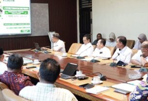 Perkuat Program Kesehatan, Ekonomi dan Lingkungan Berbasis Desa, Sumbawa Gandeng Yayasan CARE Indonesia